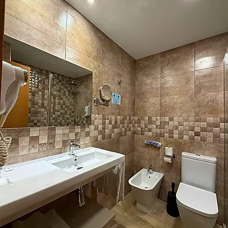 Bahia Hotel 2*